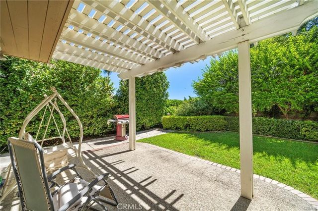 2811 N Roxbury, Orange, CA 92867