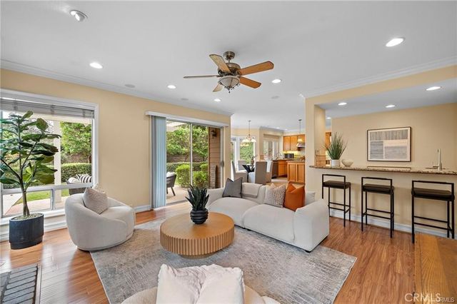 2811 N Roxbury, Orange, CA 92867