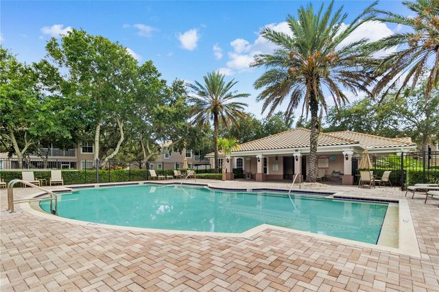 852 LANTERN WAY, Clearwater, FL 33765