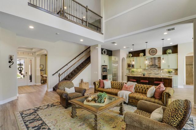 3045 NW Radcliffe Way, Palm City, FL 34990
