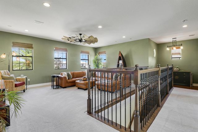3045 NW Radcliffe Way, Palm City, FL 34990