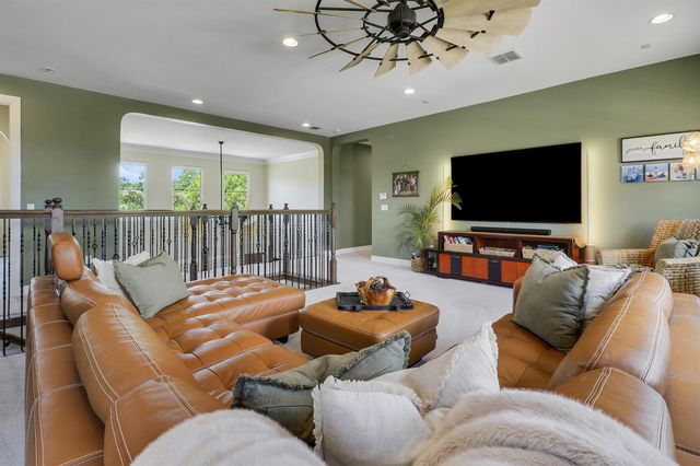 3045 NW Radcliffe Way, Palm City, FL 34990