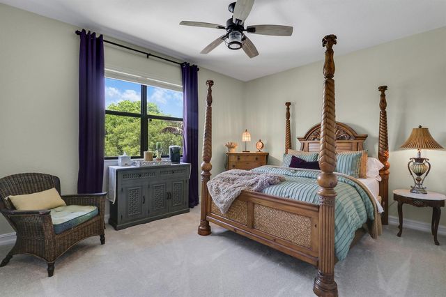 3045 NW Radcliffe Way, Palm City, FL 34990