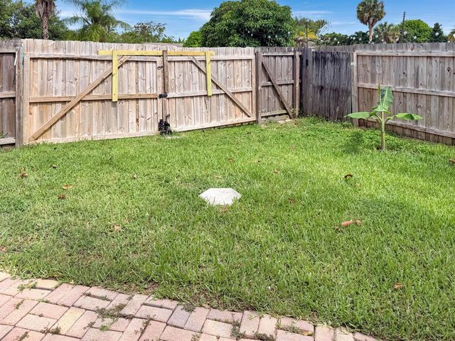 752 Orchid Drive, Royal Palm Beach, FL 33411