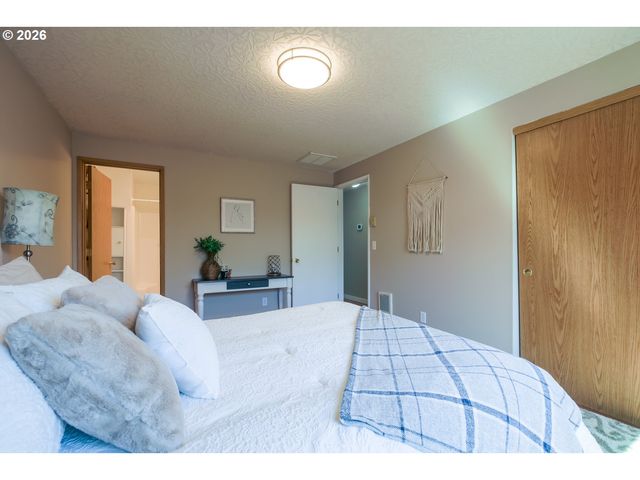 13906 Ne 89TH Cir, Vancouver, WA 98682