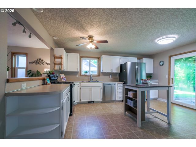 13906 Ne 89TH Cir, Vancouver, WA 98682