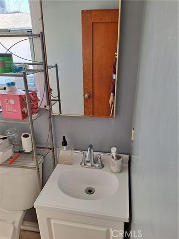 4252 Blanchard, Los Angeles, CA 90063