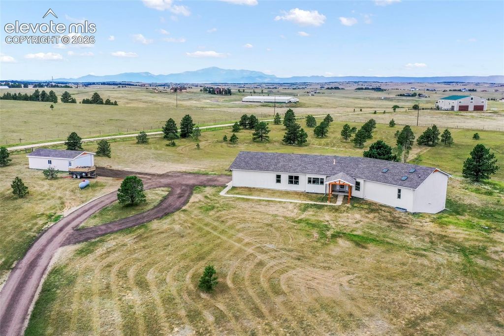 18050 Quarterhorse Lane, Colorado Springs, CO 80908 — exterior