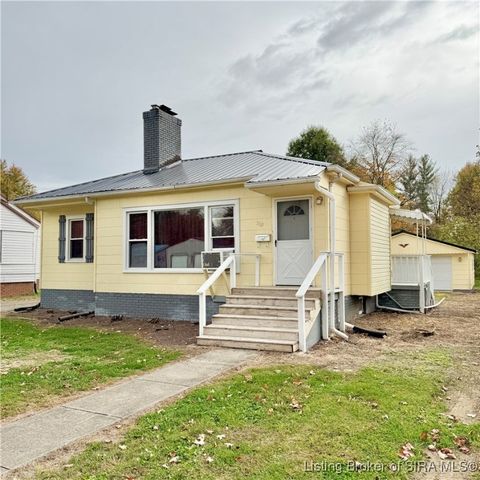 569 Broadway Street, Austin, IN 47102