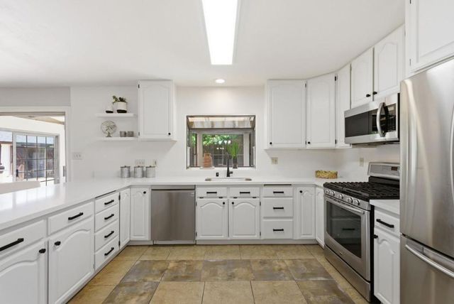 7516 Shady Hollow Drive, Newark, CA 94560