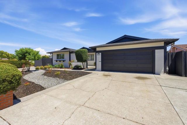 7516 Shady Hollow Drive, Newark, CA 94560
