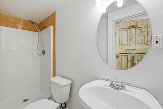 7516 Shady Hollow Drive, Newark, CA 94560