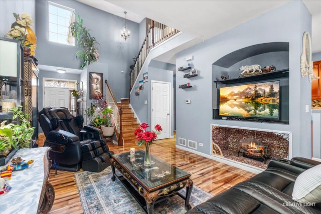 198 Timber Trails Boulevard 198, Gilberts, IL 60136