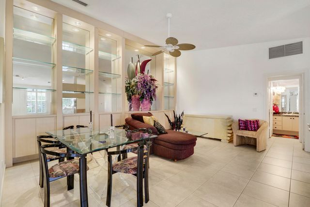 262 Brier Circle, Jupiter, FL 33458