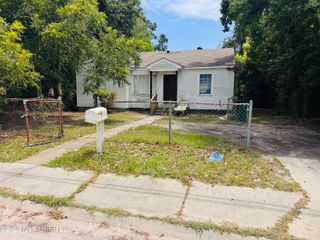 1681 Vine Street, Biloxi, MS 39531