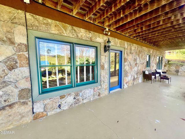 2930 Will Bryan Lane, Sevierville, TN 37862