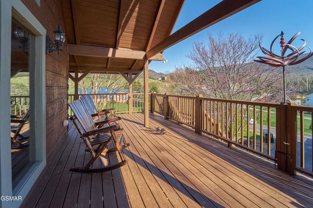 2930 Will Bryan Lane, Sevierville, TN 37862