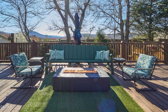 2930 Will Bryan Lane, Sevierville, TN 37862