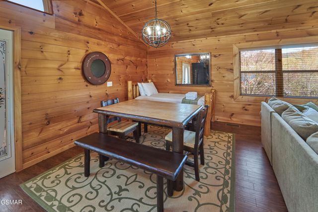 2930 Will Bryan Lane, Sevierville, TN 37862