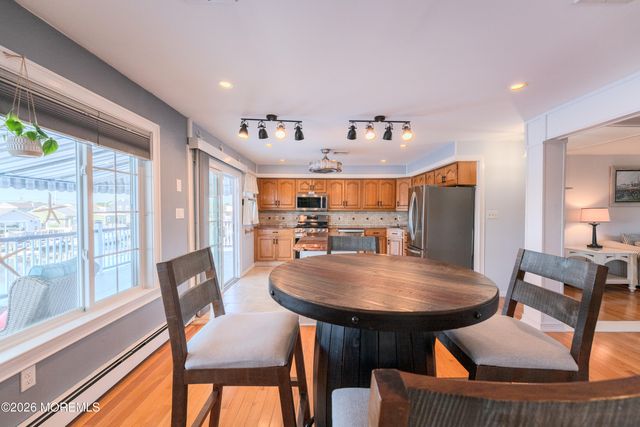 3235 Osborn Terrace, Toms River, NJ 08753