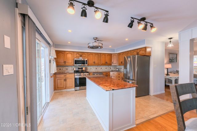 3235 Osborn Terrace, Toms River, NJ 08753