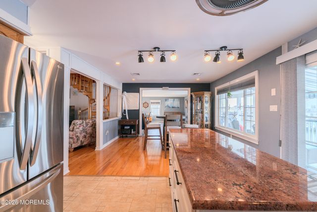 3235 Osborn Terrace, Toms River, NJ 08753
