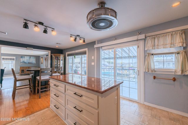 3235 Osborn Terrace, Toms River, NJ 08753