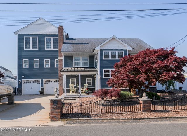 3235 Osborn Terrace, Toms River, NJ 08753