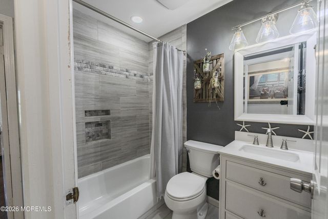 3235 Osborn Terrace, Toms River, NJ 08753