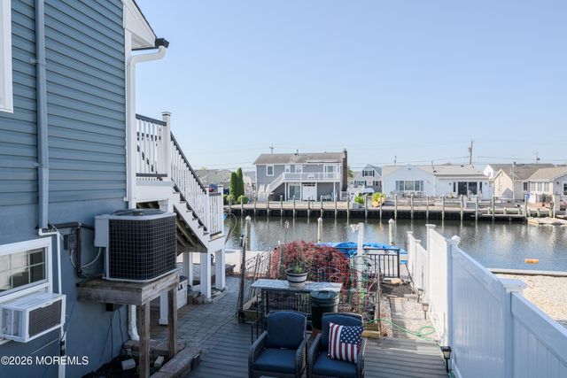 3235 Osborn Terrace, Toms River, NJ 08753