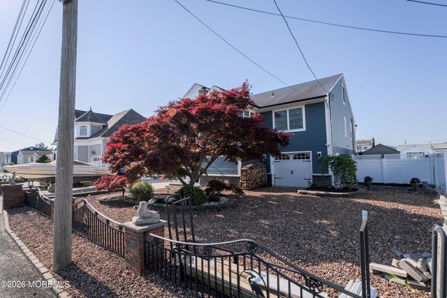 3235 Osborn Terrace, Toms River, NJ 08753