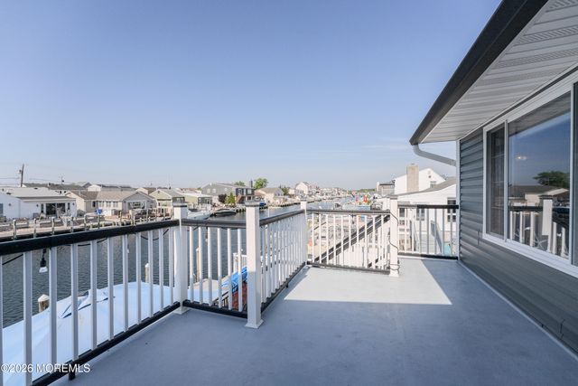 3235 Osborn Terrace, Toms River, NJ 08753