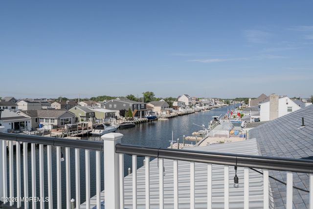 3235 Osborn Terrace, Toms River, NJ 08753