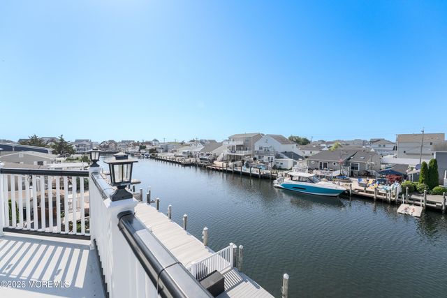 3235 Osborn Terrace, Toms River, NJ 08753