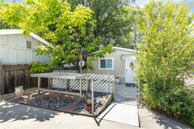 8130 Azucena, Atascadero, CA 93422