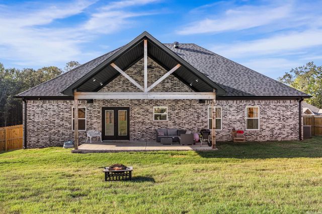 209 Michelle Drive, Beebe, AR 72012