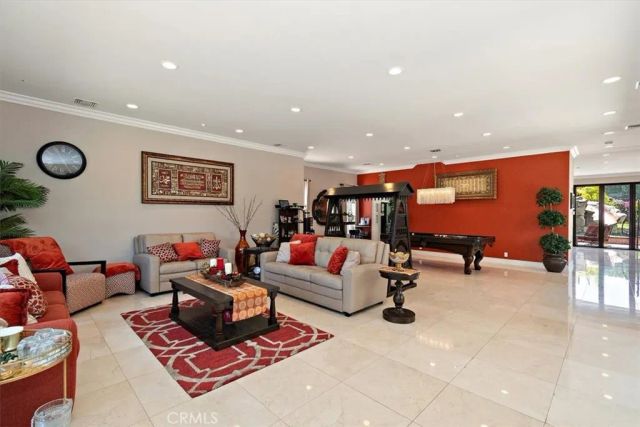 2335 N San Antonio Avenue, Upland, CA 91784