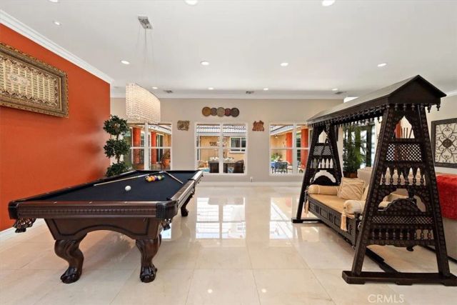 2335 N San Antonio Avenue, Upland, CA 91784