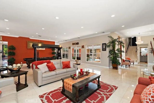 2335 N San Antonio Avenue, Upland, CA 91784