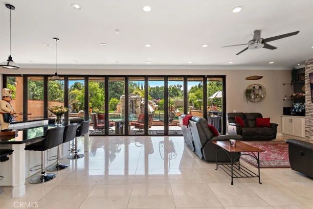 2335 N San Antonio Avenue, Upland, CA 91784