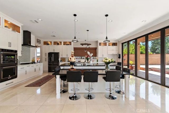 2335 N San Antonio Avenue, Upland, CA 91784