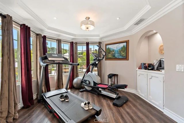 2335 N San Antonio Avenue, Upland, CA 91784