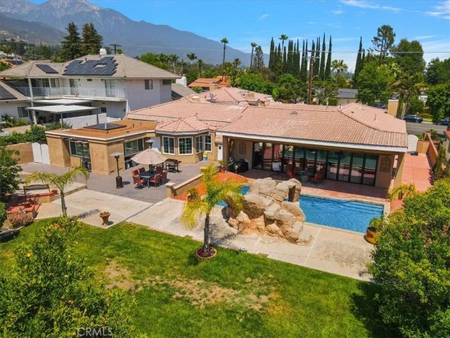 2335 N San Antonio Avenue, Upland, CA 91784