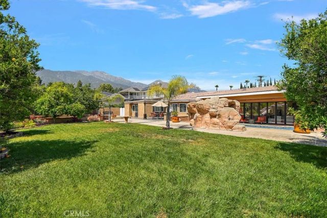 2335 N San Antonio Avenue, Upland, CA 91784