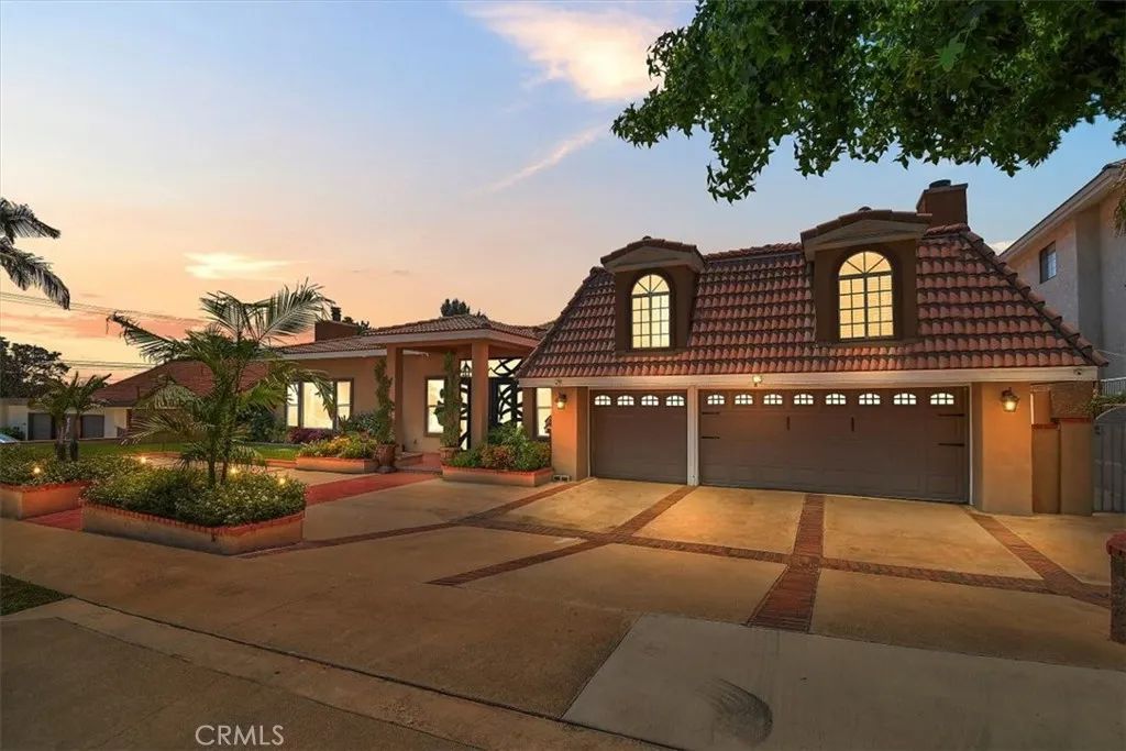 2335 N San Antonio Avenue, Upland, CA 91784