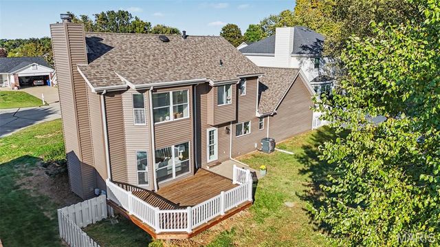 11 Castlio Court, St Charles, MO 63304