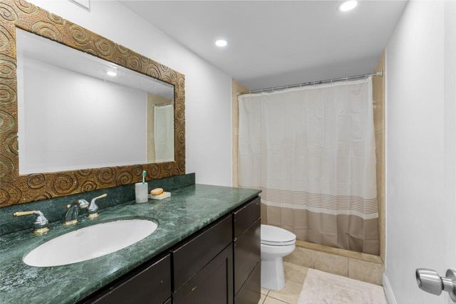 6301 N Falls Cir Drive 307, Lauderhill, FL 33319