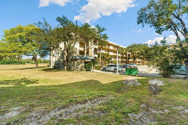 6301 N Falls Cir Drive 307, Lauderhill, FL 33319