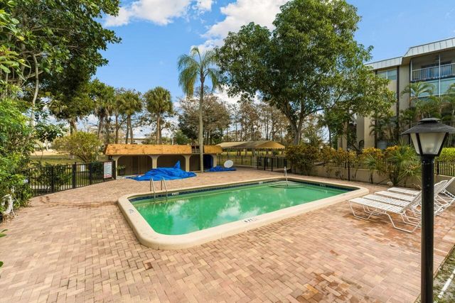6301 N Falls Cir Drive 307, Lauderhill, FL 33319