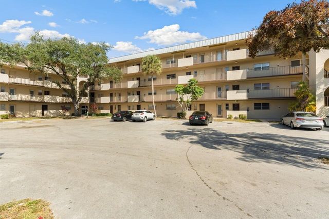 6301 N Falls Cir Drive 307, Lauderhill, FL 33319
